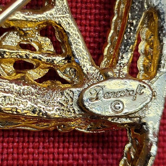 Danecraft Gold Tone Metal Cat Pin Brooch - Picture 5 of 10